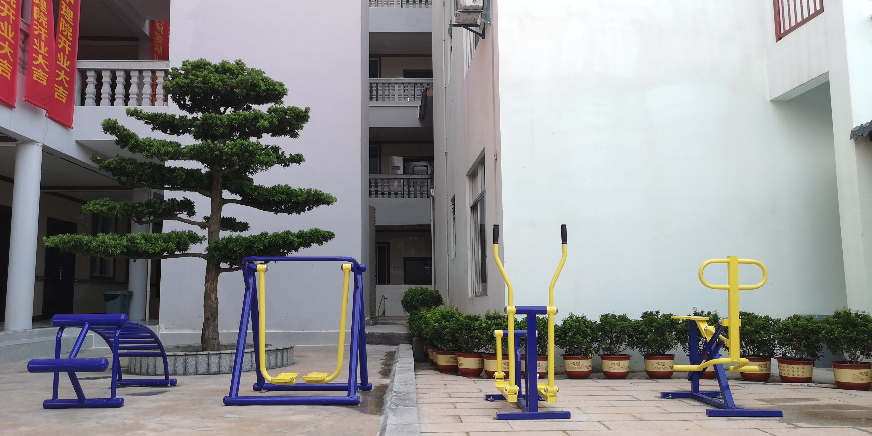 北流鴻福智養(yǎng)護理院