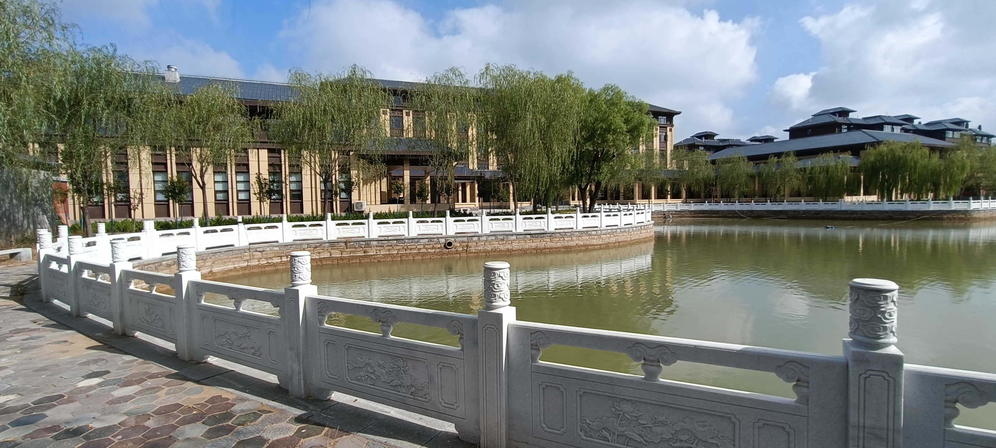 臺(tái)前縣陽(yáng)光安康老年服務(wù)中心
